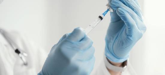 Como o anticorpo monoclonal Donanemab consegue atuar no tratamento do Alzheimer