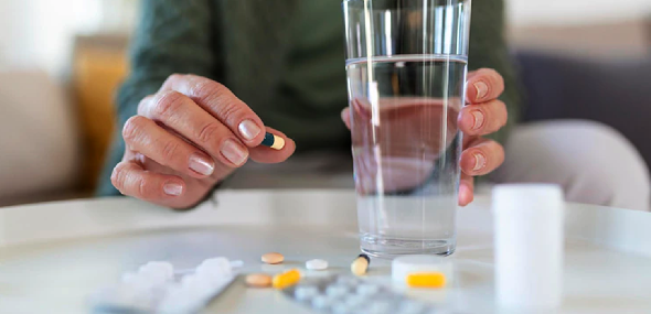 Menopausa: saiba como a reposição hormonal pode aliviar os sintomas