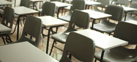 Pandemia: crianças em sala de aula, até que ponto é preciso se preocupar