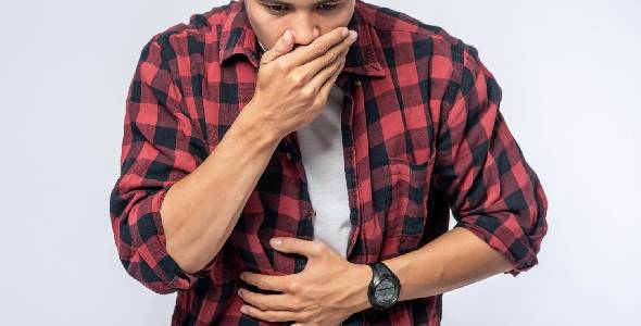 Refluxo: tipos, causas e tratamentos