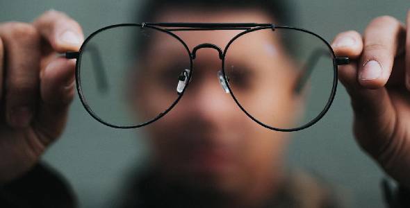 Sequelas oftalmológicas em decorrência da COVID-19